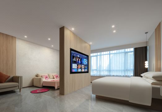 Grand Hotel Regency Hotel Overview