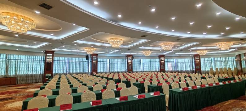 黄梅皇家大酒店(黄梅站店)图片