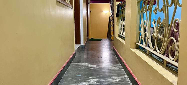特里洛克公寓酒店(Trilok Residency Dashashwamedh Varanasi)图片