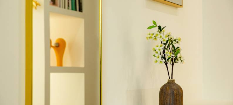 只有半朵设计师民宿(邹城百盛财富中心店)图片