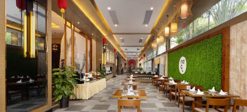 三亚亿源轩宇大酒店(市政务中心店)图片
