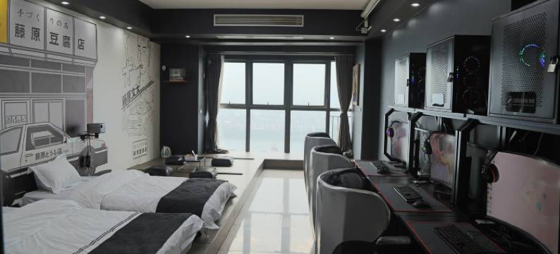 伊瑞克江景电竞影院公寓(柳州地王公馆店)图片