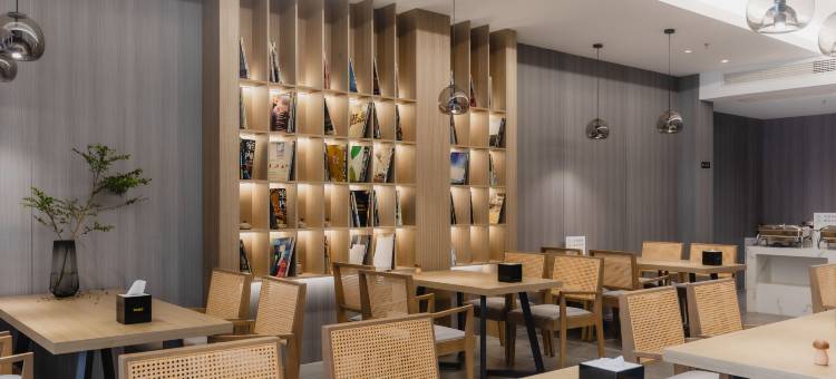 澜山壹宿酒店(金沙广场北关石牌坊店)图片