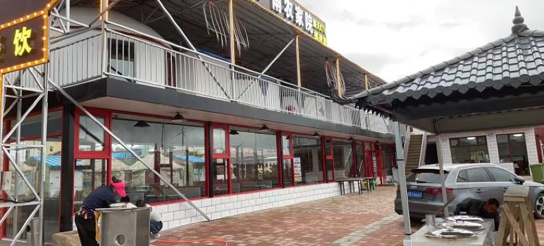 张北草原天路卢雨农家院图片