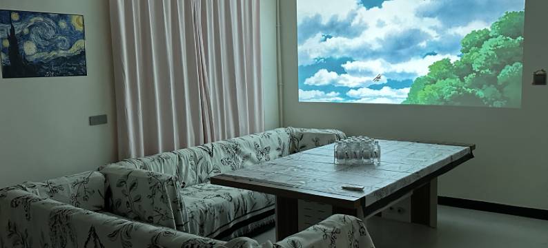 流光青旅(西宁火车站店)图片