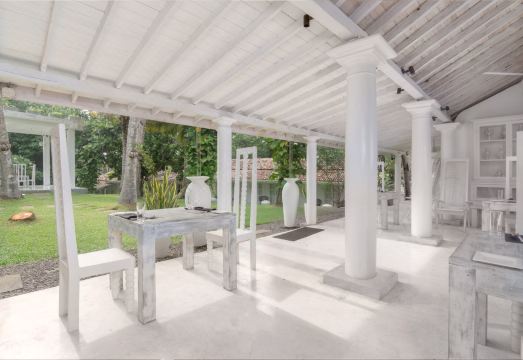 W15 Escape Hotel Overview