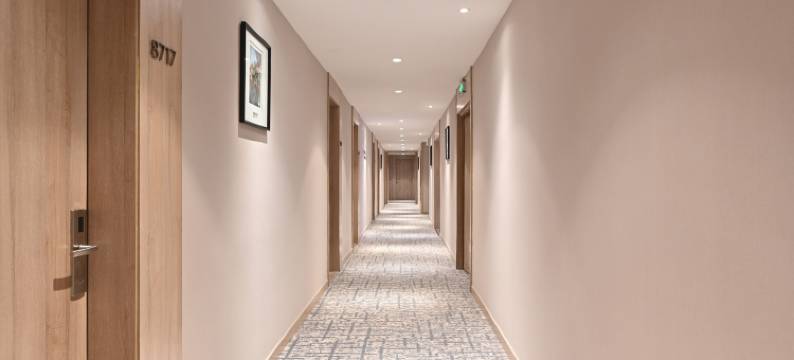 天津五大道小白楼地铁站亚朵酒店图片