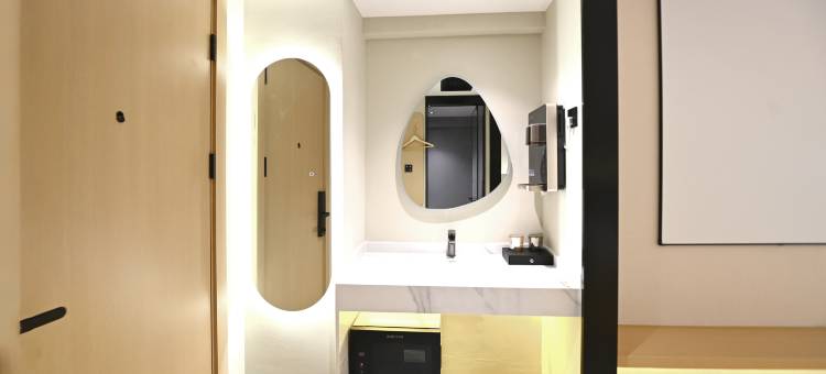 卡门影宿智慧酒店(海达路店)图片