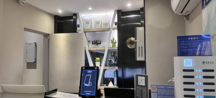 易佰酒店(北京朝阳高铁站大悦城店)图片