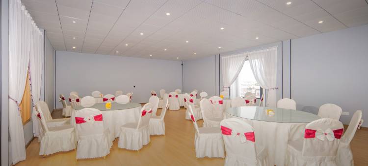 龚禧里·初见酒店(蒙自站店)图片