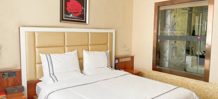 泽普明园大酒店(法桐公园店)图片