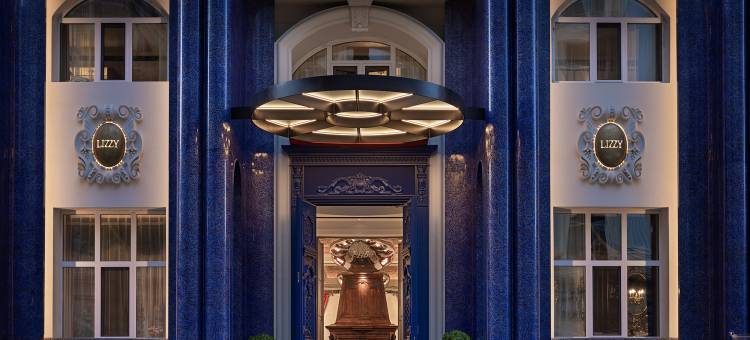 哈尔滨大洋丽兹酒店(中央大街索菲亚教堂店)图片