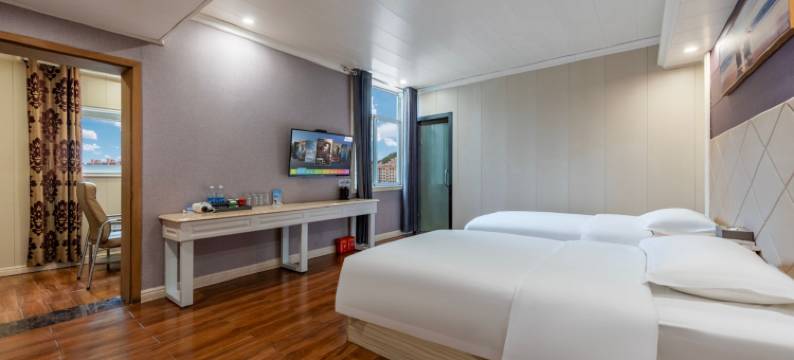 长沙迪曼酒店(湘雅二医院地铁站店)图片