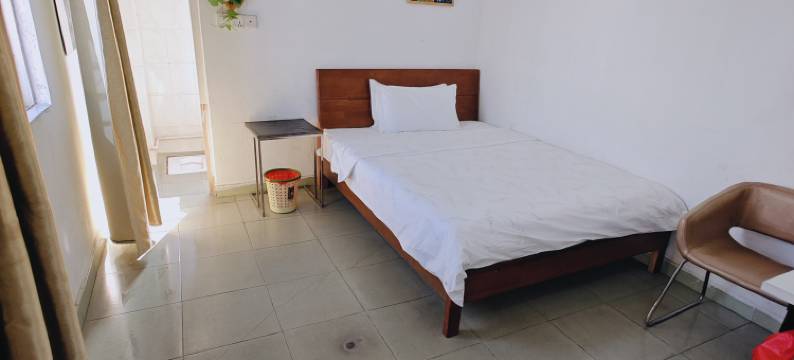 爱在·鸿运旅馆(元芬地铁站店)图片