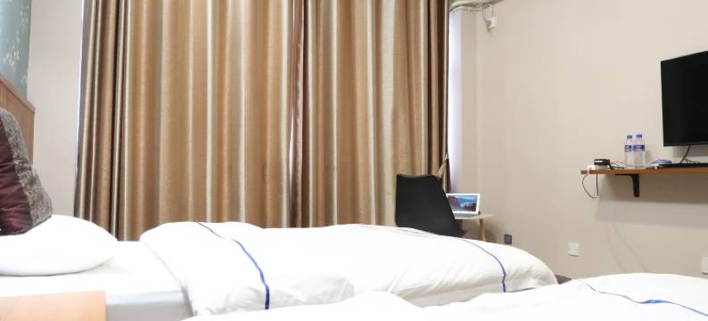 香湾假日酒店(大理兴盛大桥奥林匹克中心店)图片