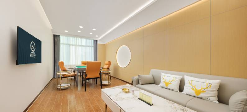 宝驹大酒店(海口高铁东站龙湖天街店)图片