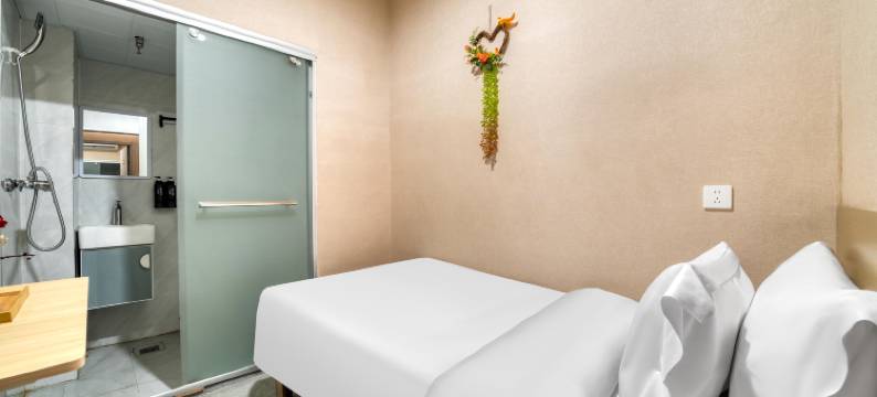 花妖钱塘酒店(杭州西湖湖滨龙翔桥地铁站店)图片