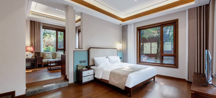 宁国世界木屋村花美时酒店图片