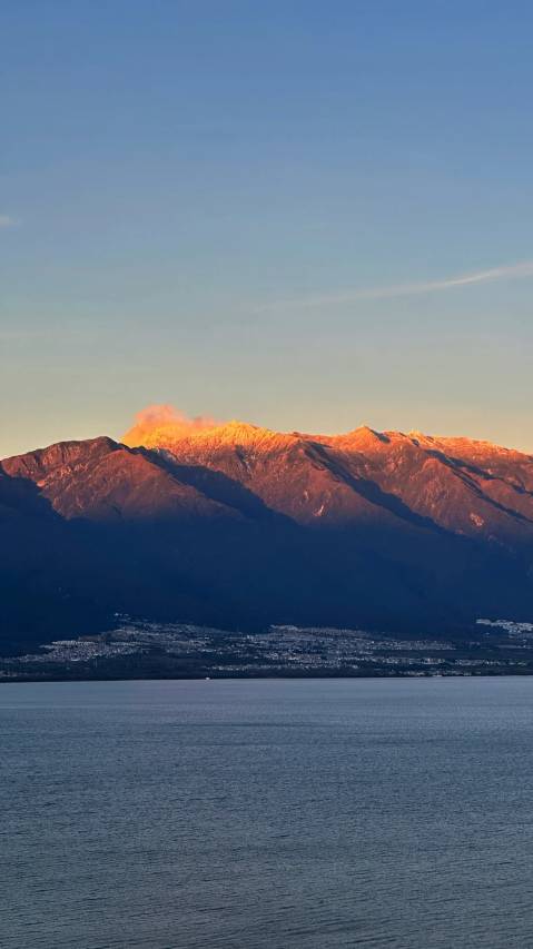 漫涂Wander·涟海云栖丨Ocean 全海景智能艺墅(大理洱海店)图片