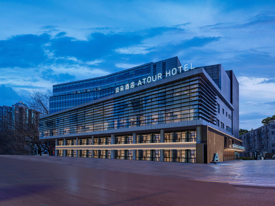 北京鸟巢安贞门地铁站亚朵酒店