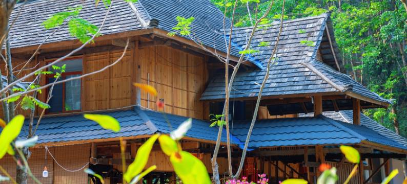 静隐山居环山渡假民宿(嘎洒机场店)图片