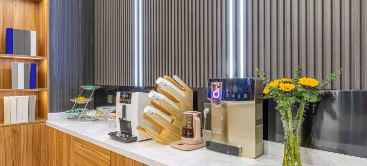 美娱·星峰电竞酒店(淮安宝龙商业街店)图片