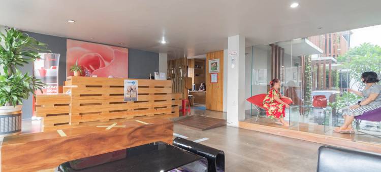 红多兹Plus酒店-近亚非3号(RedDoorz Plus near Asia Afrika 3)图片