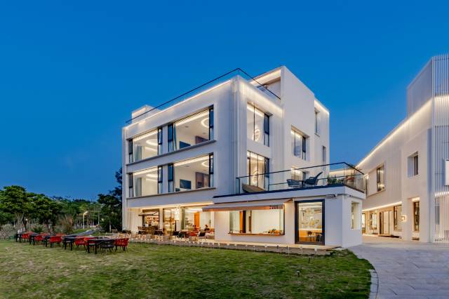 岸香·古渡居图片