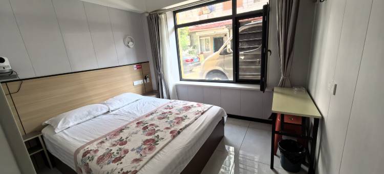 辽阳华逸居快捷公寓图片