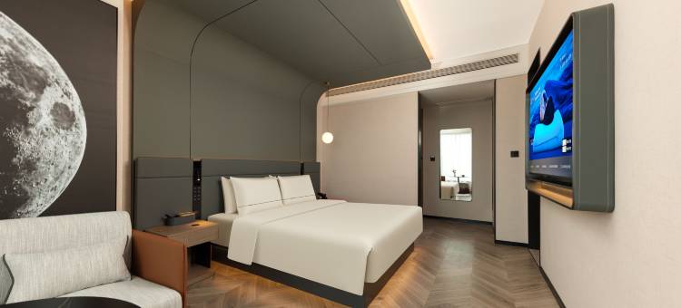 南昌艾溪湖东地铁站亚朵S酒店图片