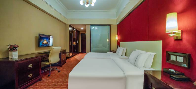 西安西荷丰润大酒店(太白南路地铁站店)图片