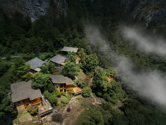 深秋里隐世度假别墅(武隆仙女山店)