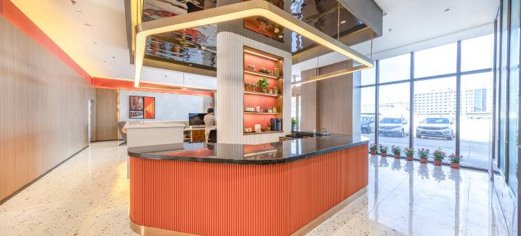 柏曼酒店(格尔木高铁站店)图片