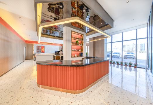 Borrman Hotel (Golmud High-Speed Railway Station) Hotel Overview