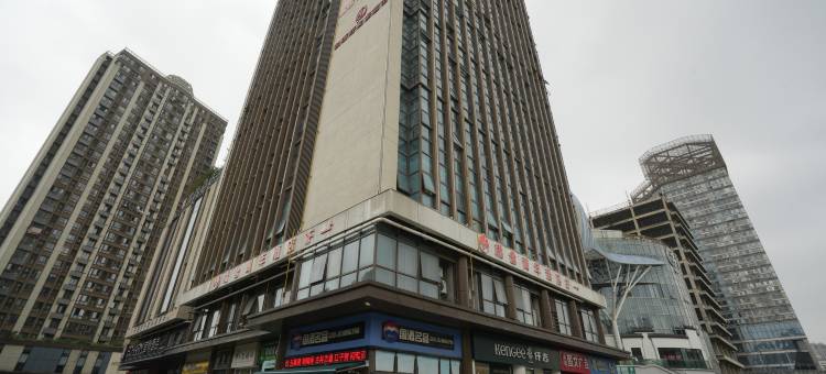 橘舍青年酒店(西七里塘地铁站店)图片