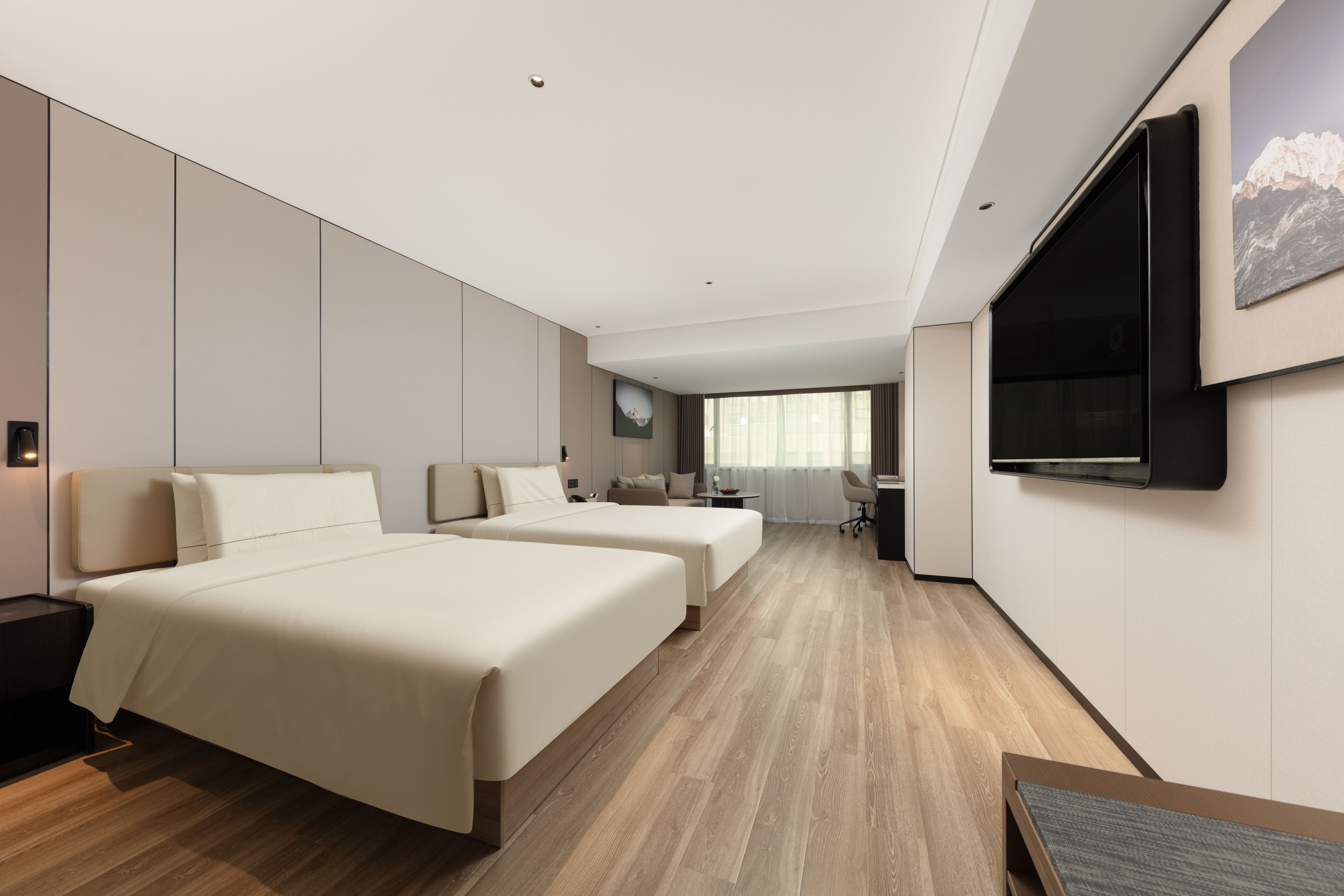 Atour Hotel (Shanghai New International Expo Center Longyang Road) Over view