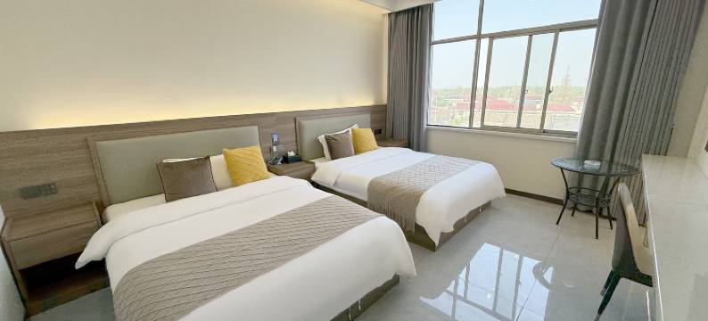 蓝湾假日酒店(扬州江都区仙女镇店)图片