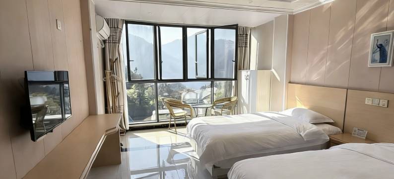 英山竹园酒店(桃花冲景区店)图片