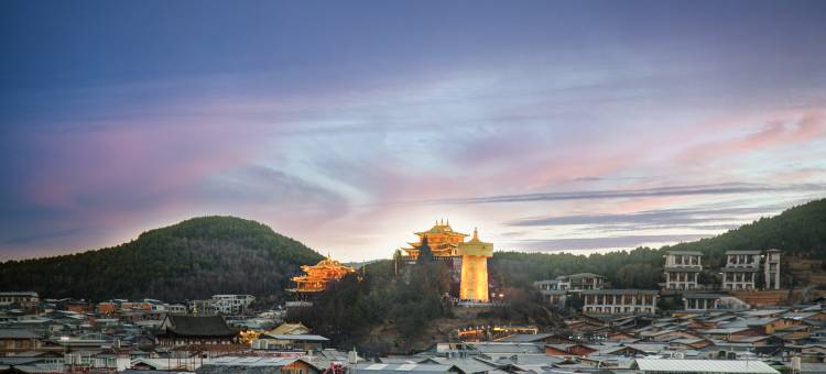 赴香遇·遇见藏情空间供氧民宿(独克宗古城大佛寺转经筒店)图片