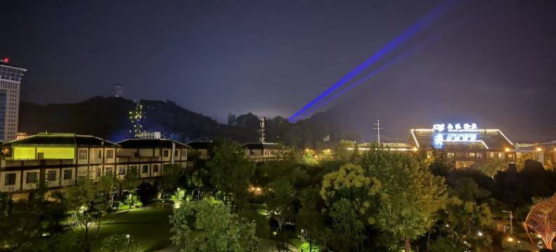 剑阁剑门关天赐温泉度假酒店图片