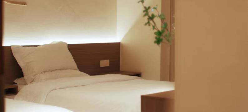 栖云·设计师日出海景民宿(五彩滩店)图片