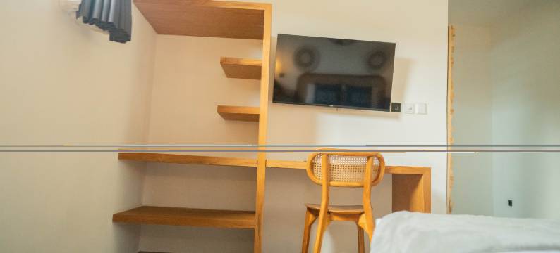 曼达利卡隐秘(The Confidential Mandalika)图片