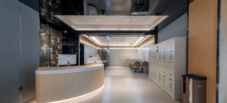 丽兹酒店(万科云城西丽地铁站店)图片