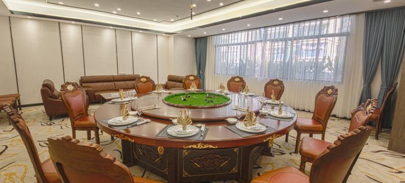 茂名安泰大酒店(电白万达广场店)图片