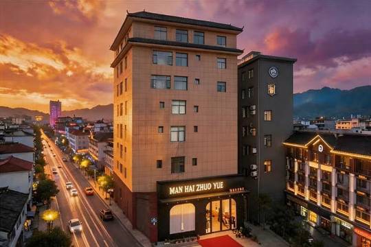 hotel overview picture