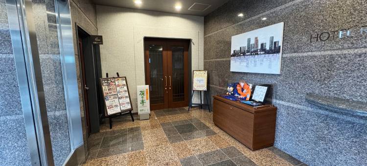 露樱酒店谏早交流道店(HOTEL ROUTE-INN  ISAHAYA INTER)图片