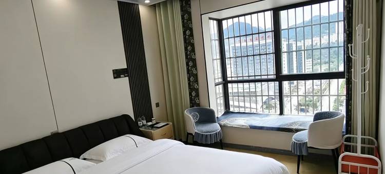 六盘水舒叶民宿(人民医院店)图片