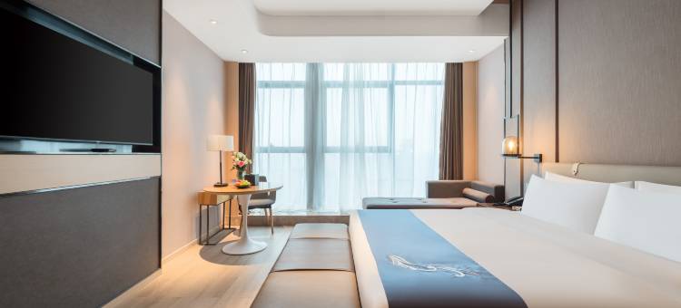 重庆杨家坪步行街建国铂萃酒店图片