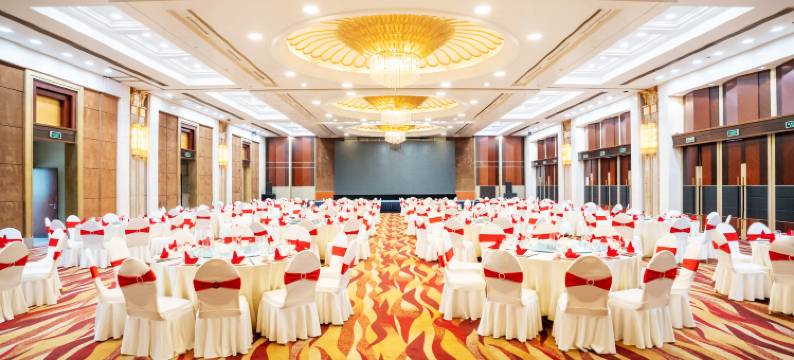 常熟中江广场帝晶酒店图片