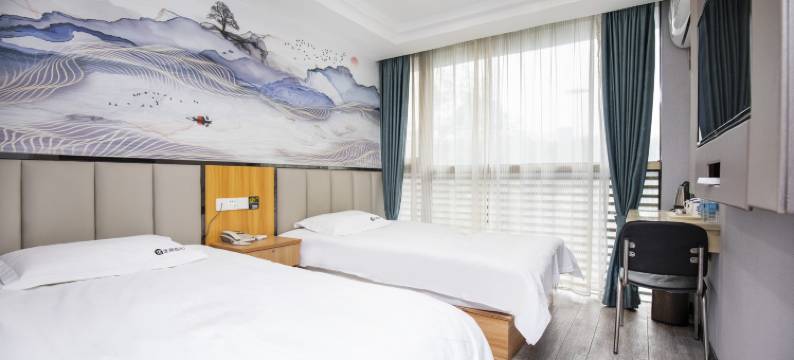 布丁严选酒店(财经大学5号线盐仓桥地铁站店)图片